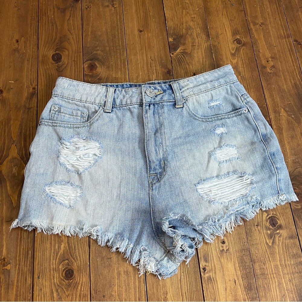 Urban outfitters BDG super high rise cheeky jeans shorts size 29